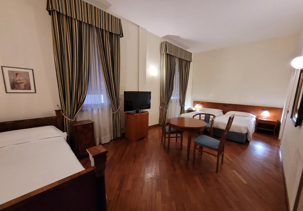 Alla Rocca Hotel Conference & Restaurant Баццано Экстерьер фото