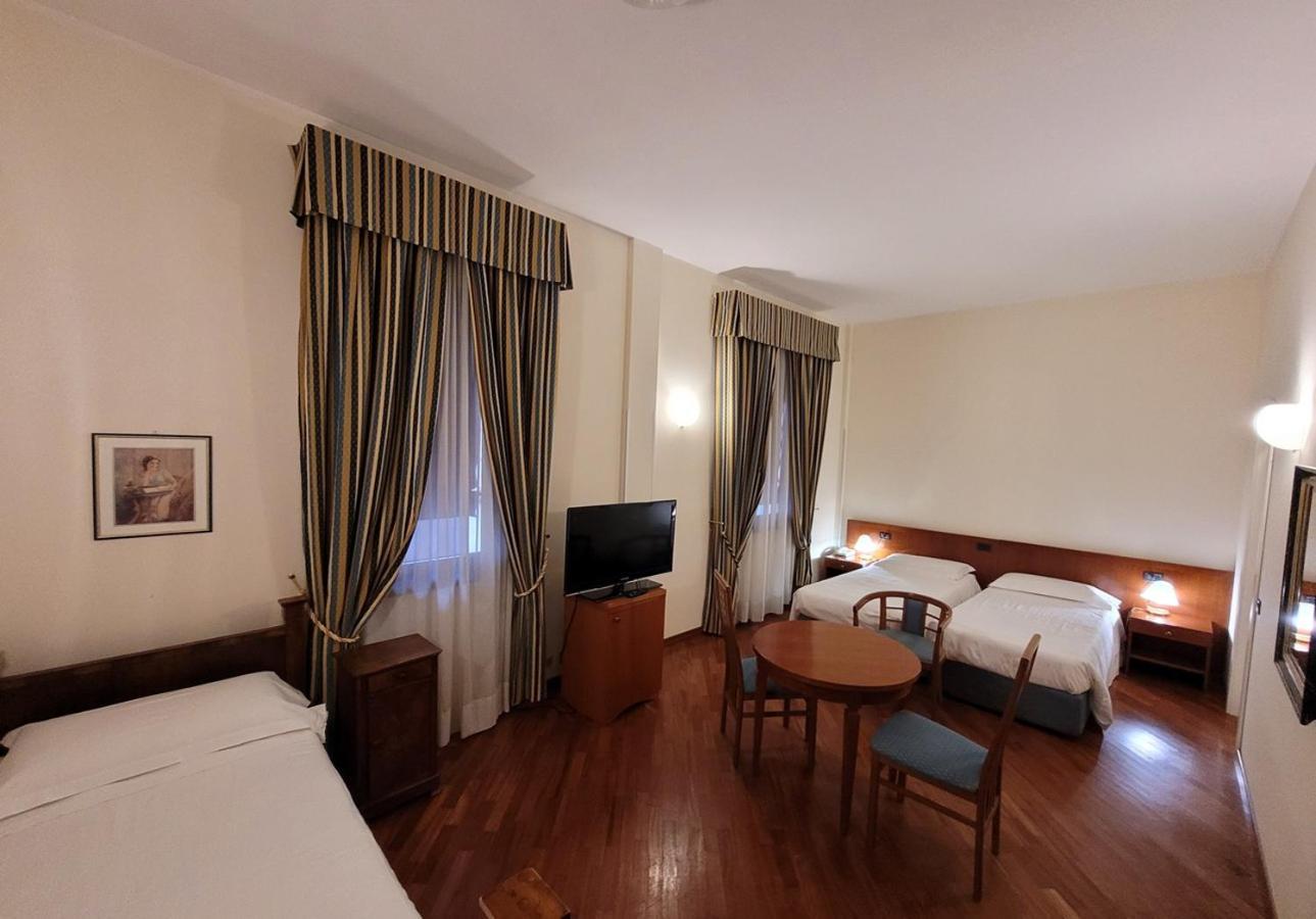 Alla Rocca Hotel Conference & Restaurant Баццано Экстерьер фото