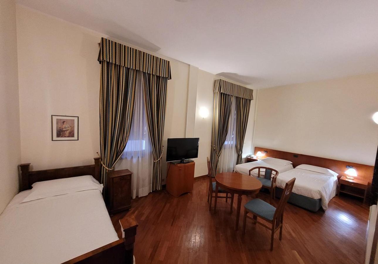 Alla Rocca Hotel Conference & Restaurant Баццано Экстерьер фото
